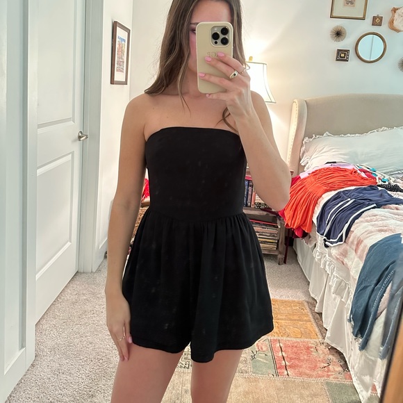 Tobi Black Romper - Picture 4 of 6